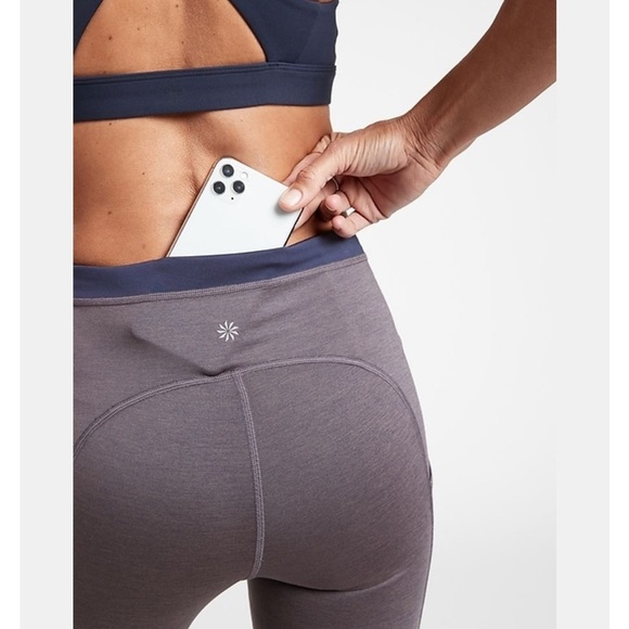 Athleta purple high-rise ultimate stash pocket leggings - Picture 3 of 10